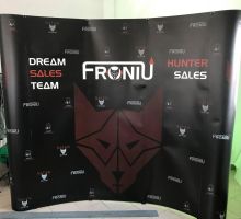 systemy-wystawiennicze (12).jpg